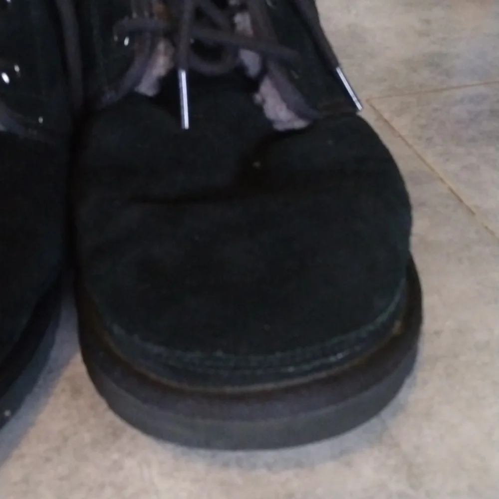 NEUMEL UGG